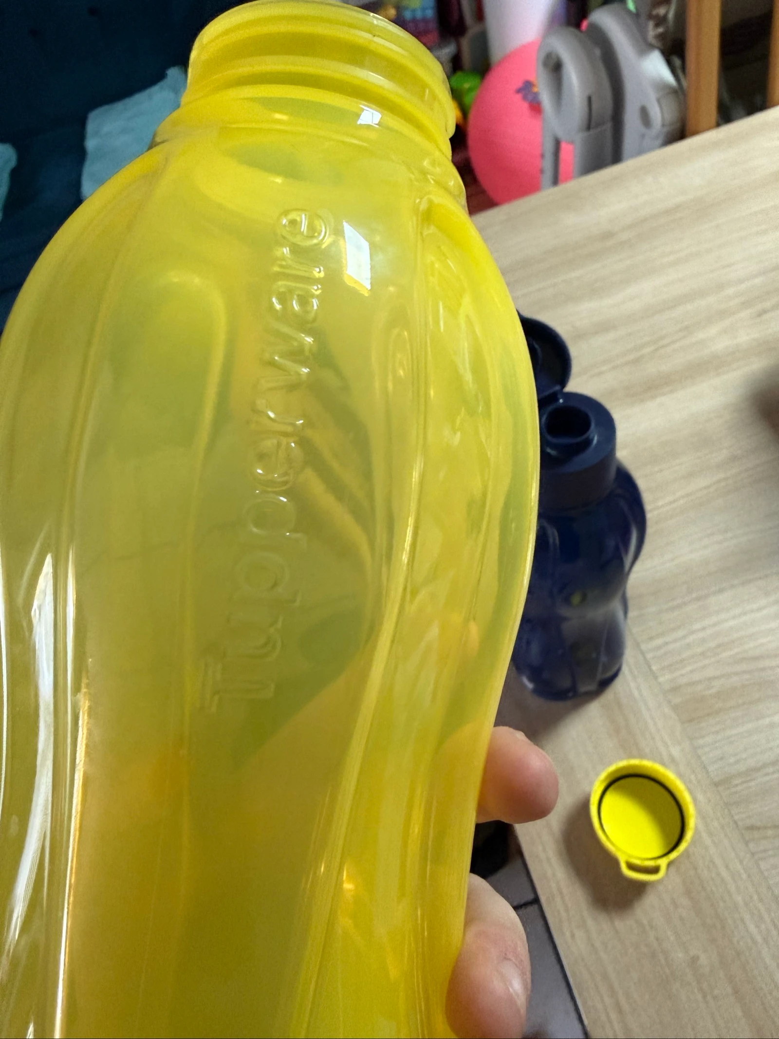Lot of two Tupperware bottles 1.5l + 1l – photo 6